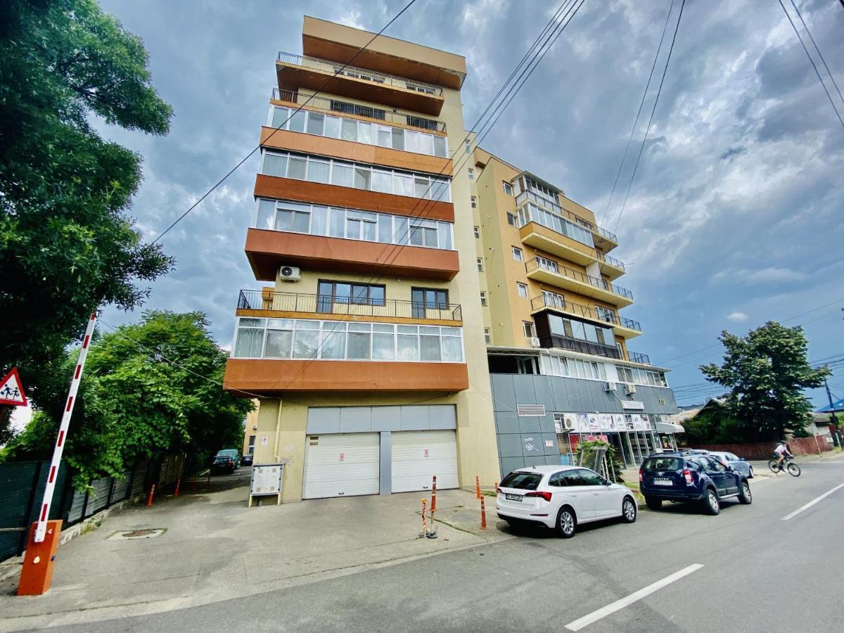 Central & Comfortable Studio Targoviste Exterior photo